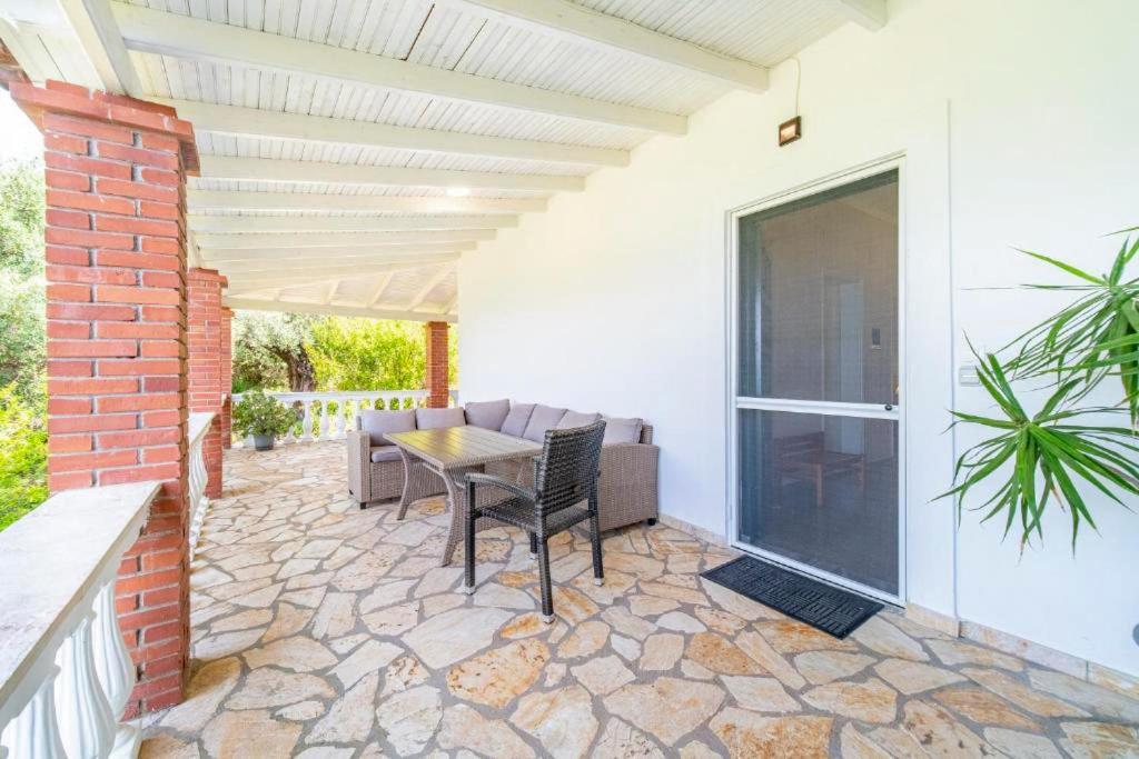 Villa Olive Grove And Sea View Agios Spyridon  Exterior foto